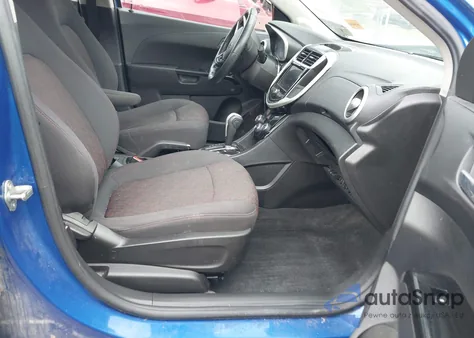 2020 Chevrolet Sonic Fwd Lt from USA, damaged, VIN 1G1JD5SB4L4109717